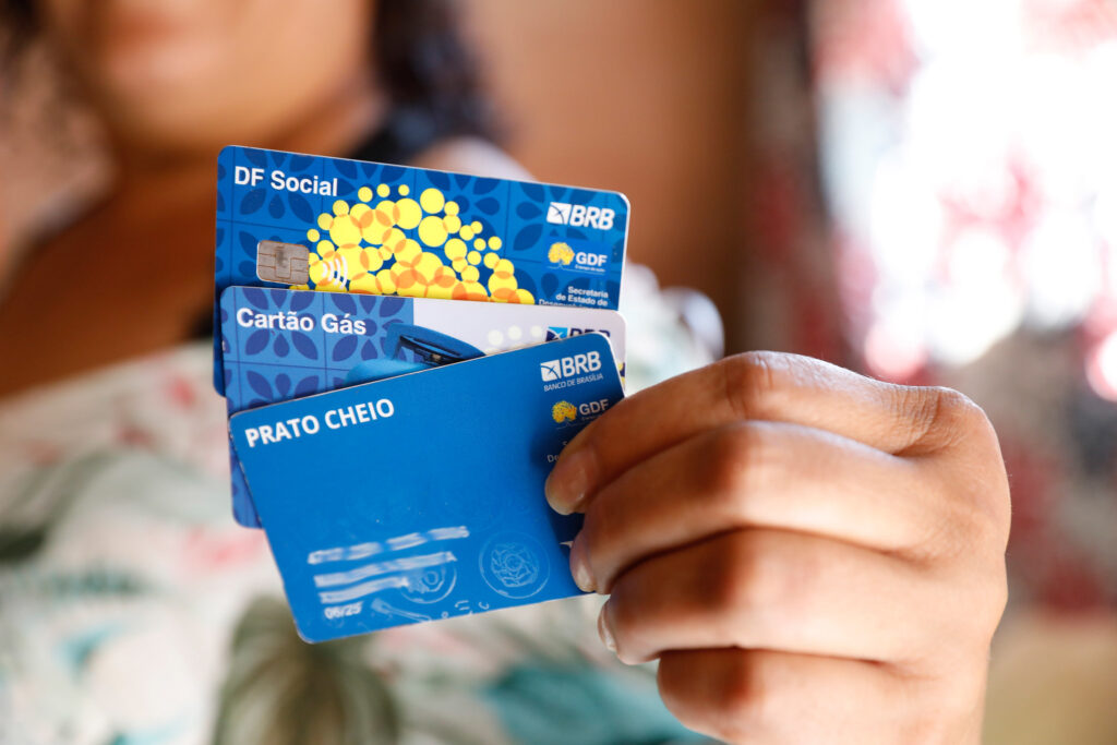 Cartão Prato Cheio: Alimentação Garantida e Dignidade para Quem Mais Precisa