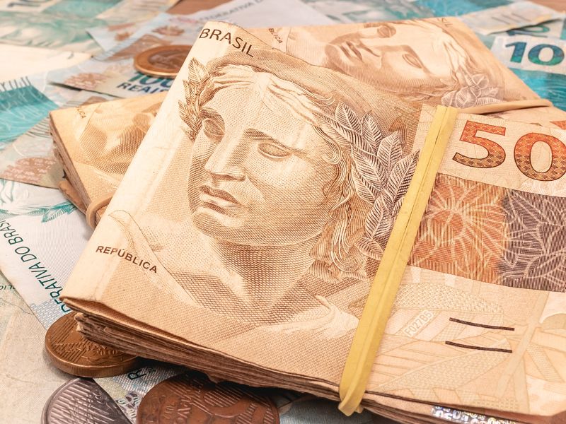 Empréstimo Pré-Aprovado de R$ 10 Mil: Como Funciona, Quem Pode Conseguir e Quais os Cuidados