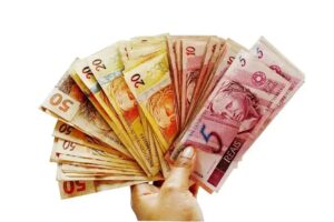 Entenda o Empréstimo FGTS: Vantagens e Riscos da Antecipação