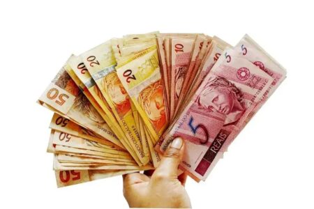 Entenda o Empréstimo FGTS: Vantagens e Riscos da Antecipação