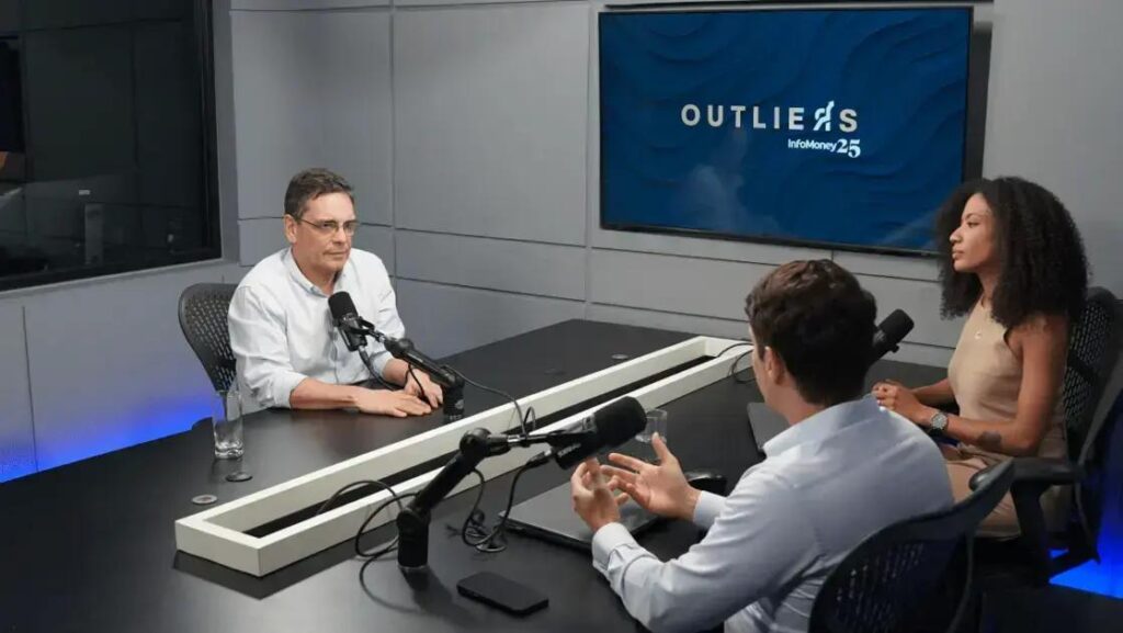 Reformas Orçamentárias Urgentes: O Futuro do Brasil em Jogo Reformas Orçamentárias Urgentes: O Futuro do Brasil em Jogo